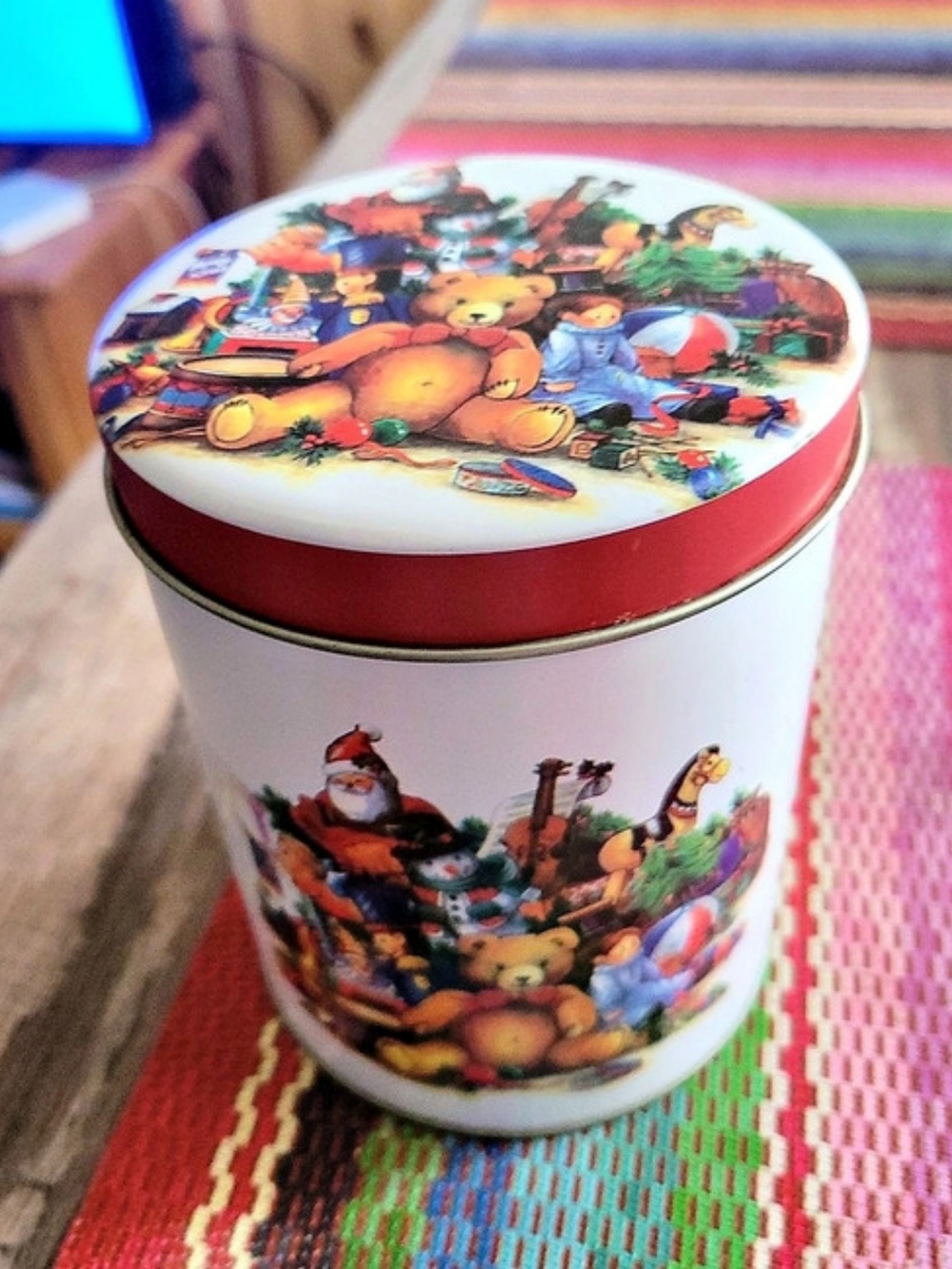 RARE!! Holiday Decor Tin in White & Red.
